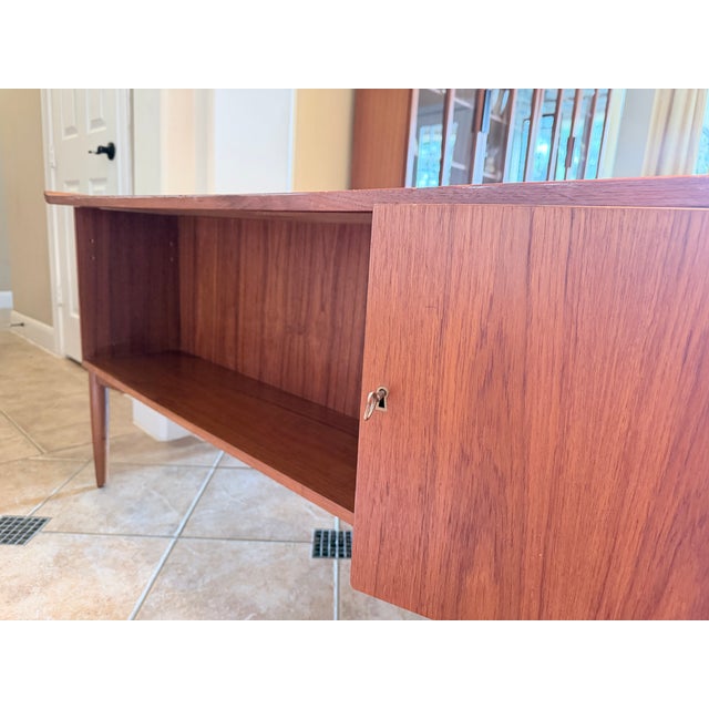 Camel Authentic Svend Åge Madsen "Model 20" Floating-Top Teak Executive Desk for h.p. Hansen For Sale - Image 8 of 12