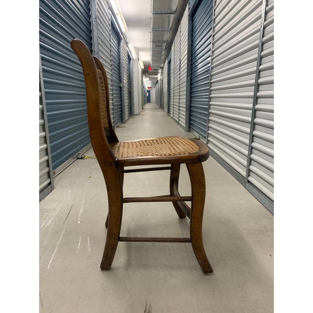 French Antique Wooden Louis 15 Chair. For Sale - Image 3 of 5