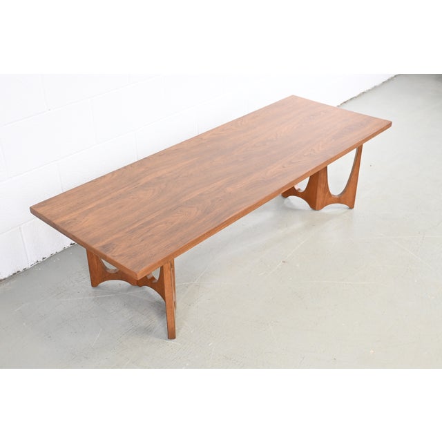 Broyhill Brasilia Walnut Mid Century Modern Rectangular Coffee Table