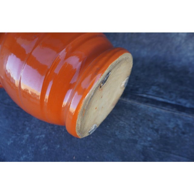 1930s Bauer Matt Carlton Tall Vase in Orange For Sale In Los Angeles - Image 6 of 6