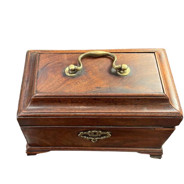 Cuban Mahogany Tea Caddy Circa 1780-1790 For Sale - Image 4 of 4