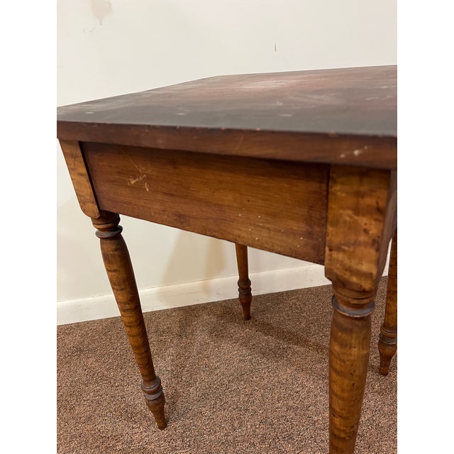 Mid 19th Century Sheraton American Birds Eye Maple Legged Cherry One Drawer Stand For Sale - Image 4 of 11