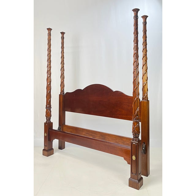 Hickory Chair Co. Attributed Queen-Size Reed and Ribbon Four-Poster Bed For Sale - Image 6 of 14