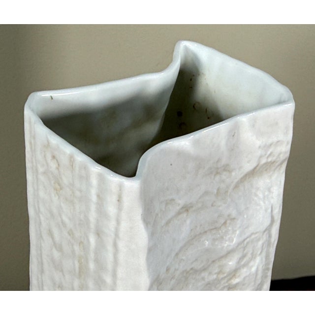 Mid-Century Modern Rosenthal Studio Line White Porcelain Vase by Martin Freyer 1960s-70s For Sale - Image 3 of 8