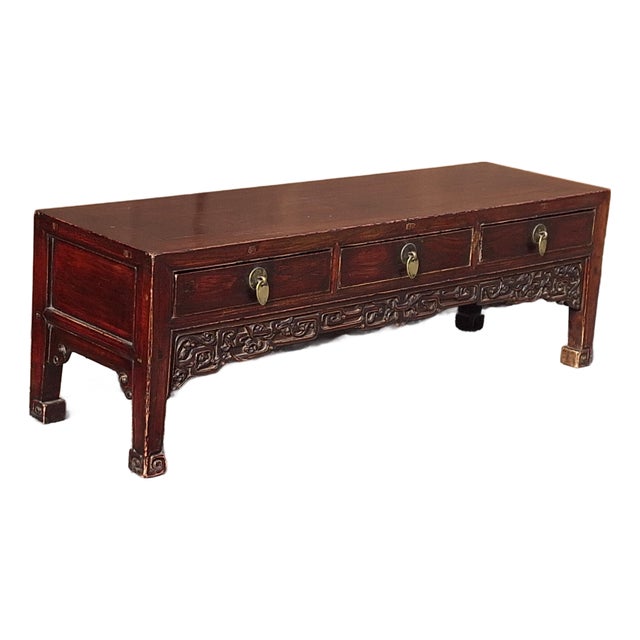 Chinese Rouge Lacquered and Carved Elmwood Kang Table, Circa 1850s For Sale