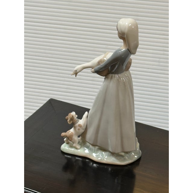 Off-white Fulgencio García for Lladró Girl With Goose and Dog Porcelain Figurine, Signed For Sale - Image 8 of 12