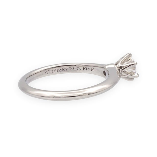 Tiffany & Co. Platinum .28 Ct I Vvs1 Round Diamond Solitaire Engagement Ring, Size 4 For Sale In New York - Image 6 of 12