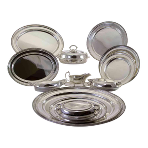 1970’s Vintage/New Imperial Suite of 17 Piece Matching Silverplated Dinner Service With Acanthus Leaves Pattern, Applied Border