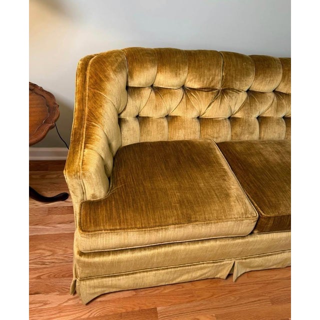 Mid-Century Modern Vintage Tufted Gold Velvet Sofa Couch For Sale - Image 3 of 10