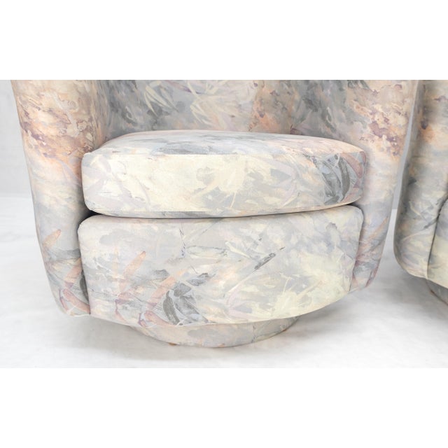 Pair Mid-Century Modern Milo Baughman Thayer Cogging Swivel Barrel Lounge Chairs For Sale - Image 6 of 18