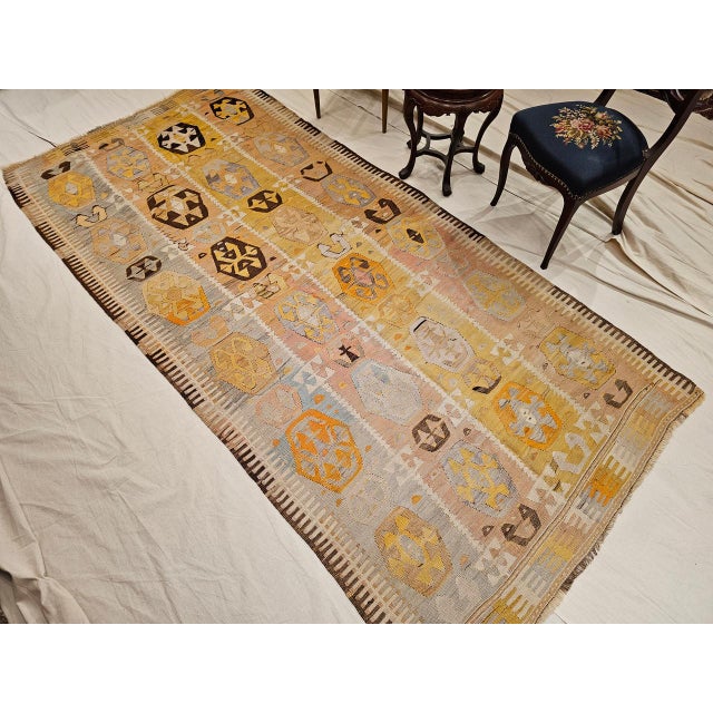 Vintage Anatolian Kilim Area Rug, Hand-Woven Wool, Geometric Design,Tan & Pale Green, 5x10 For Sale - Image 4 of 14