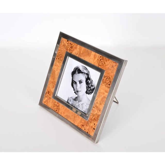 Mid-Century Italian Square Picture Frame in Burl and Chrome by Tommaso Barbi, 1970s For Sale - Image 13 of 15