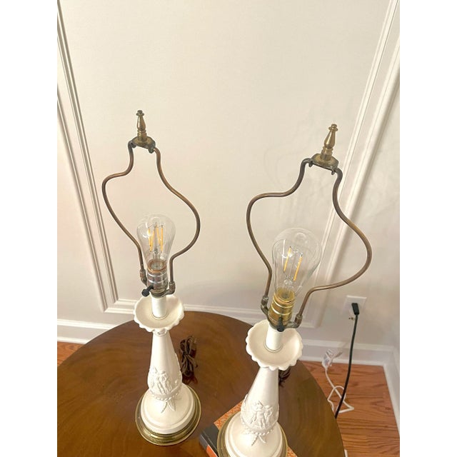 A Pair of Neoclassical Revival Porcelain, Ceramic & Bras Table Lamps For Sale - Image 11 of 12