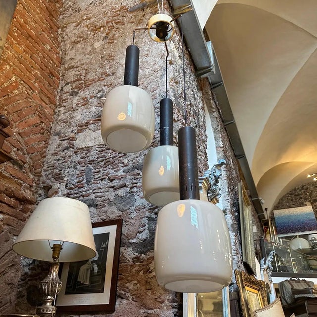 Gray 1960s Stilnovo Attributed Mid-Century Modern Gray Opaline Italian Chandelier For Sale - Image 8 of 13