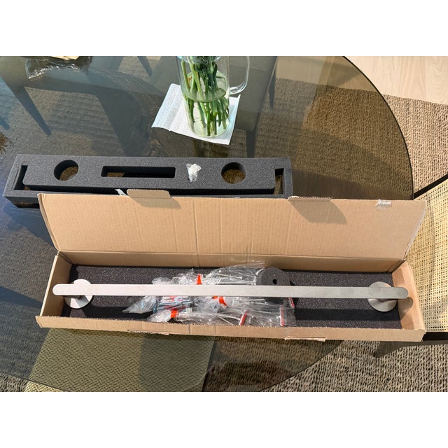 Contemporary Contemporary Towel Bar in Raw Metal For Sale - Image 3 of 4