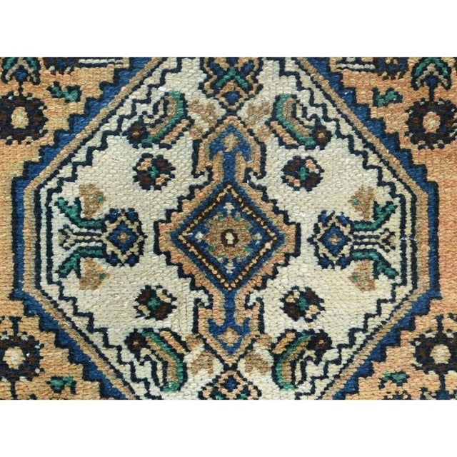 1960s Sand Vintage Persian Rug For Sale In New York - Image 6 of 12