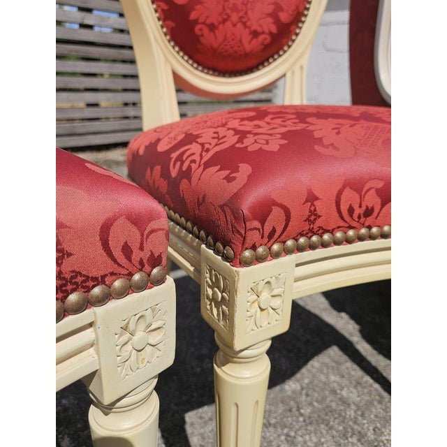 Antique Louis XVI French Medallion Damask Chairs, Set of 4 For Sale - Image 15 of 18