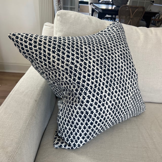 Sister Parish Indigo Burmese in Ink Blue Linen 22” Square Pillow For Sale - Image 4 of 6