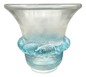 Piriac Vase by R. Lalique, 1930