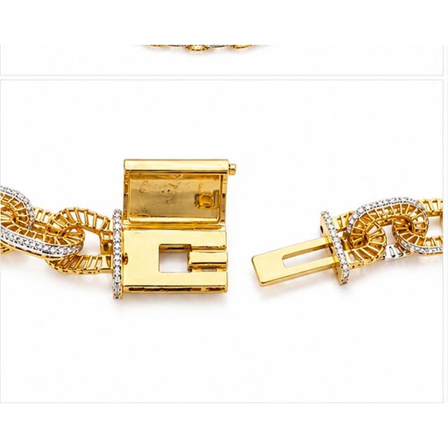 Modern 10k Yellow Gold 7 5/8 CTW Natural Diamond Designer Link Necklace, 24 In. For Sale - Image 3 of 8