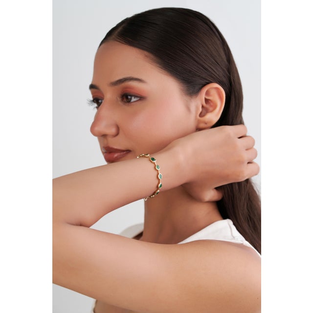 Dark Green Designer 6.13ct Mixed Cut Bezel Set Emerald Contemporary Bracelet in 14k Gold For Sale - Image 8 of 18