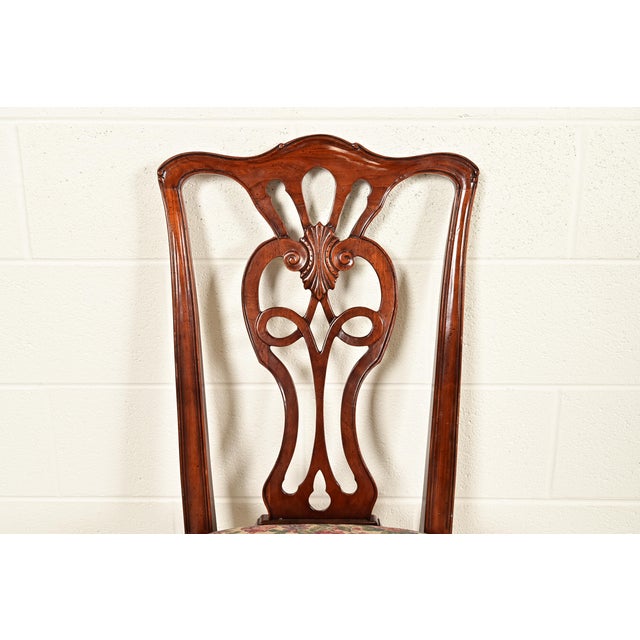 Henredon Georgian Carved Mahogany Side Chairs or Dining Chairs, Pair For Sale In South Bend - Image 6 of 15