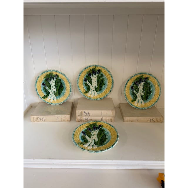Antique French Barbotine Majolica Asparagus Plates, Circa 1880–1900 - Set of Four For Sale In New York - Image 6 of 8