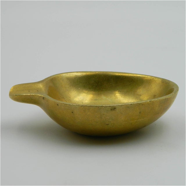 Modern Vintage Brass Ashtray by Carl Auböck for Werkstätte Carl Auböck For Sale - Image 3 of 11