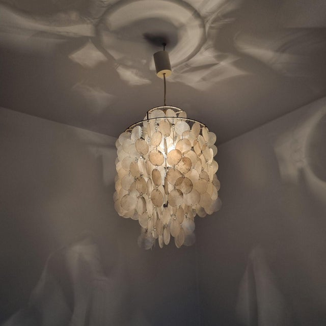 Mid-Century Modern Fun 1DM Shell Chandelier by Verner Panton for Lüber, Switzerland, 1960s For Sale - Image 6 of 10