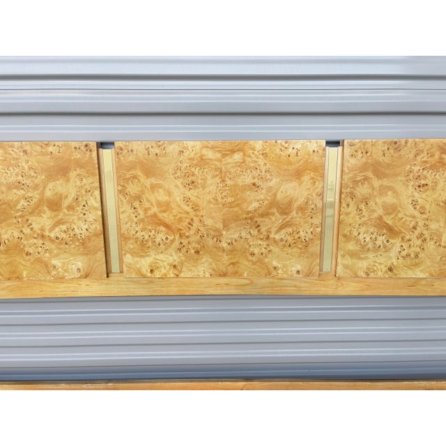 Thomasville 1970s Mid Century Burl Wood Queen Headboard by Thomasville For Sale - Image 4 of 11