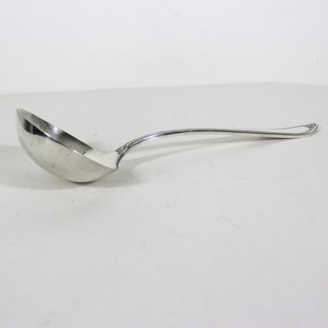 Mappin & Webb Large Vintage Mappin & Webb English Silverplate Oyster Soup or Punch Ladle For Sale - Image 4 of 12
