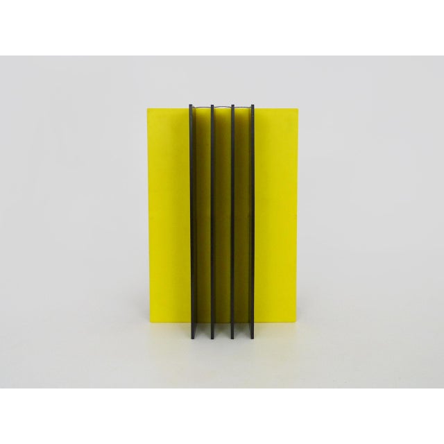 Vase in Acrylic Glass from Reg Design Amsterdam, 1980s For Sale - Image 4 of 11