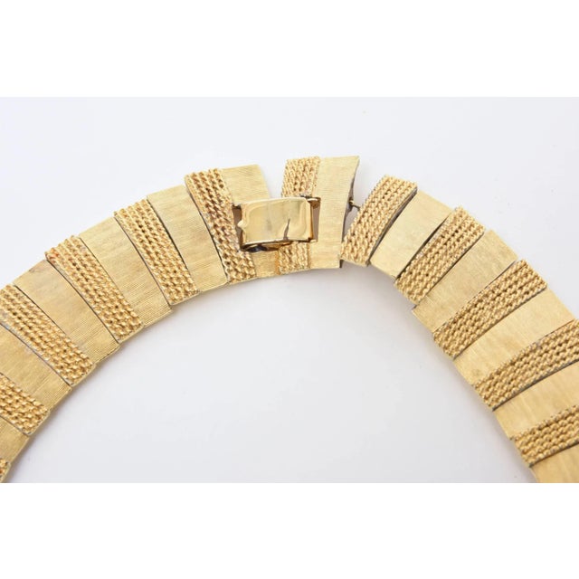 Vintage Reticulated Textural Gold Plated Collar Necklace, 1960's For Sale - Image 4 of 10