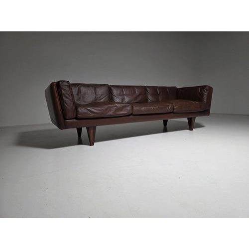 V11 Sofa in Brown Leather by Illum Wikkelsø, Denmark, 1960s For Sale - Image 10 of 10