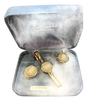 Vintage Royal British "Wedgwood" Jasper ware Gold Pate Cufflinks & Tie Clip Set