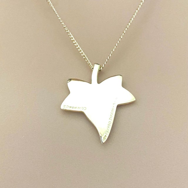 Vintage 18 Karat Yellow Gold Tiffany & Co Angela Cummings Leaf