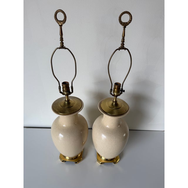 Metal 1980s Vintage Asian Style Cream Beige Crackle Glazed Ceramic & Brass Table Lamps – A Pair For Sale - Image 7 of 12