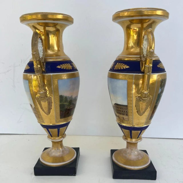 Old Paris Pair of Paris Two Handled Vases in Gold and Cobalt Blue For Sale - Image 4 of 12