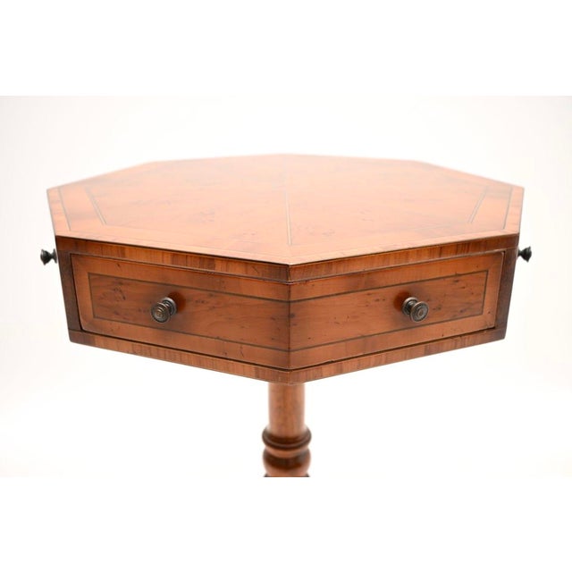 Regency Octagonal Inlaid Yew Wood Drum Table, 1930 For Sale - Image 10 of 11
