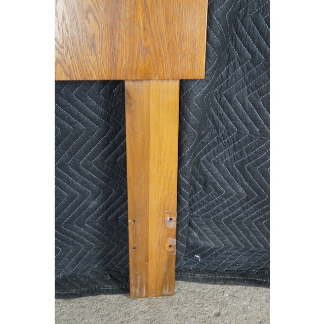 Mid Century Modern Attributed to Lane Staccato Brutalist Oak Mirrored Full Headboard For Sale - Image 6 of 10