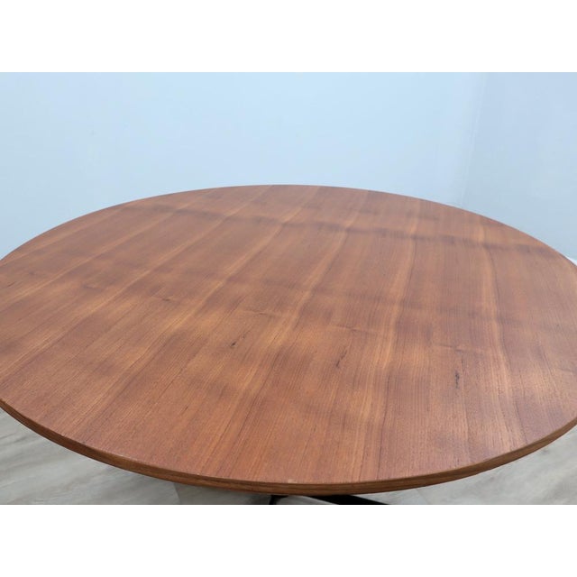 Wood Round Dining Table in Teak & Brass from Vittorio Nobili, 1950s For Sale - Image 7 of 10