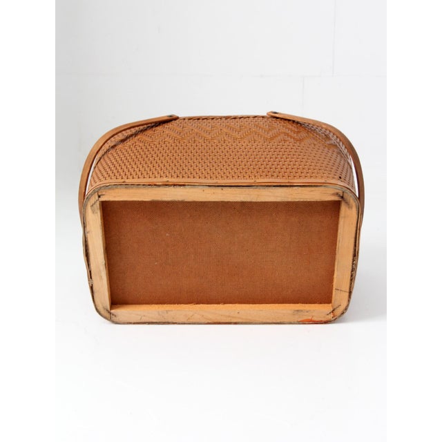 Mid-Century Redmon Picnic Basket Set For Sale - Image 14 of 18