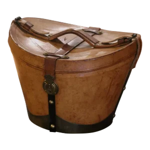Mid-19th Century French Oval Pigskin Leather Hat Box With Original Top Hat