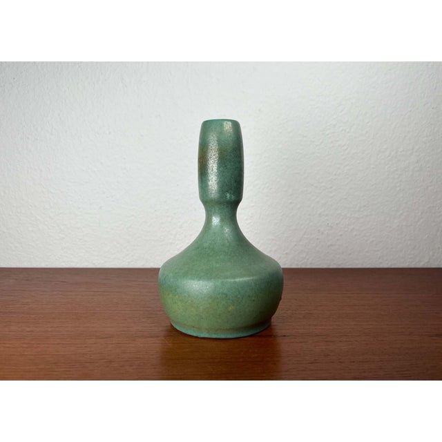 Mid-Century Modern Minimalist West German Pottery WGP Vase from Bay Keramik, 1970s For Sale - Image 5 of 13