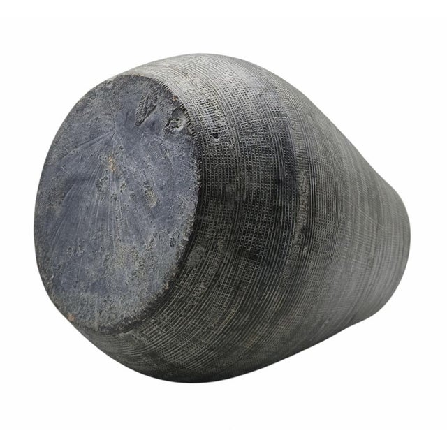1970s Vase with Organic Shape and Anthracite Textured Finish, Italy, 1970s For Sale - Image 5 of 9