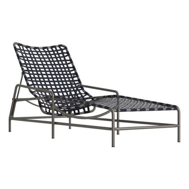 Brown Jordan Kantan Aluminum Suncloth Chaise Lounge, Mica frame with Marine fabric For Sale