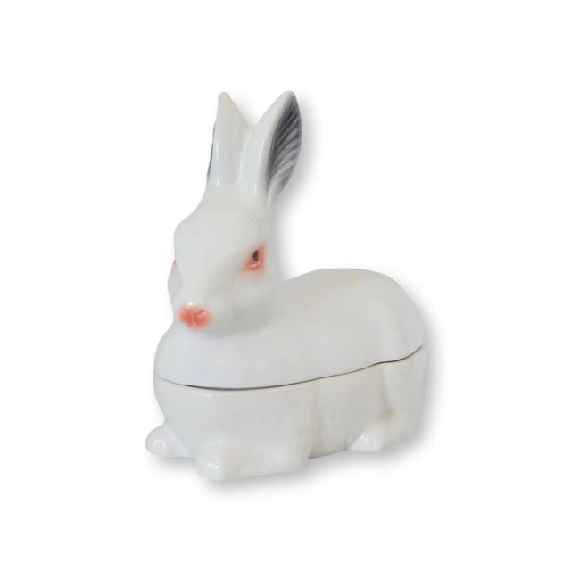A treasured kitchen staple across the romantic country of France during the mid-1900s, this rabbit pâté tureen exemplifies...