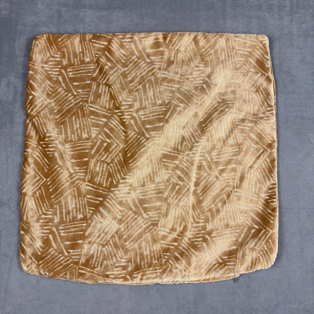 Abstract Gold Velvet Geometric Abstract Throw Accent Pillow Cover 22.5x22.5 Made in Usa For Sale - Image 3 of 6