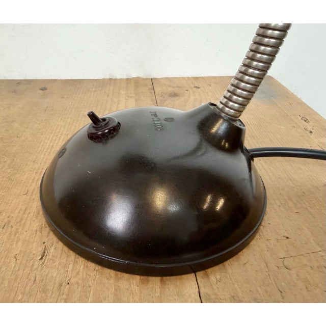 1960s Vintage Brown Bakelite Gooseneck Table Lamp, 1960s For Sale - Image 5 of 18