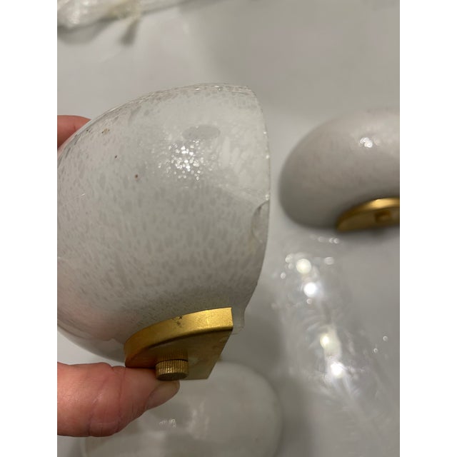 Cream Murano Glass Brass Pulegoso Sconces, 1970s, Set of 4 For Sale - Image 8 of 16